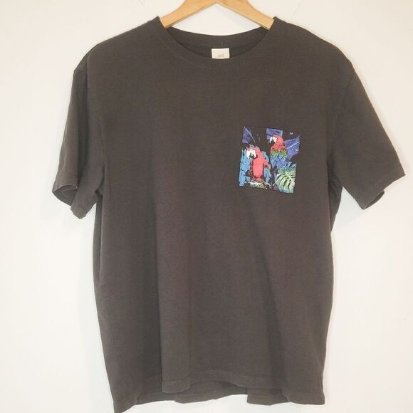 Wemen's H&M T Shirt Black Size M with Front Pocket and Grafic Relaxed Fit ! - Picture 3 of 5